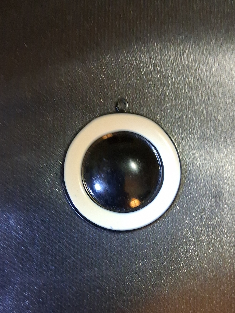 moonglow black n white pendant (vintage)